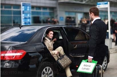 Заказать такси Мерседес в аэропорт Шереметьево