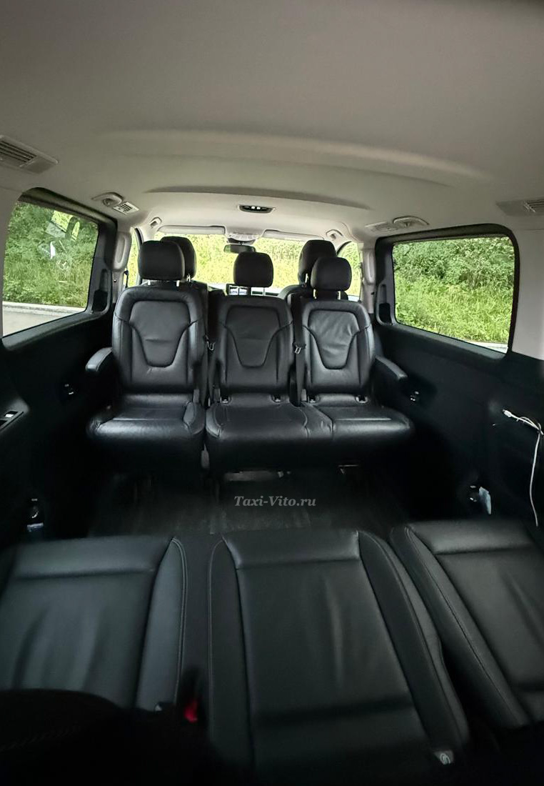 Заказ такси Мерседес V Класса Extra Long аренда с водителем в Москве